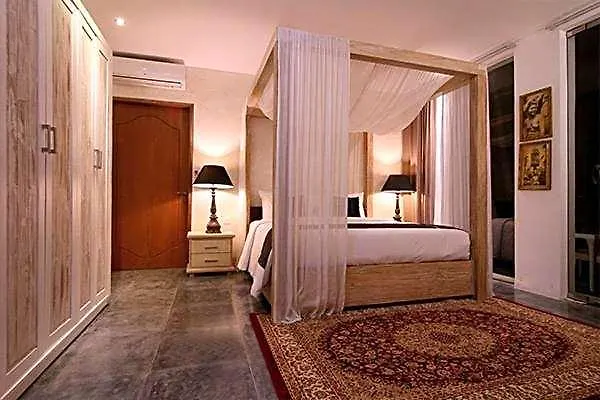 فندق The Radian 4*