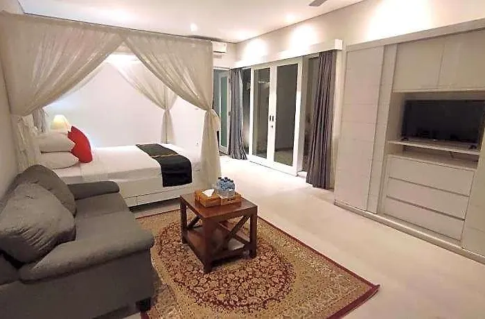 The Radian بالي